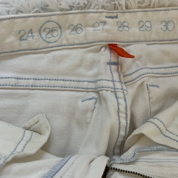 Earnest Sewn Bootcut Low Ride White Women Size 25 - Picture 7 of 7